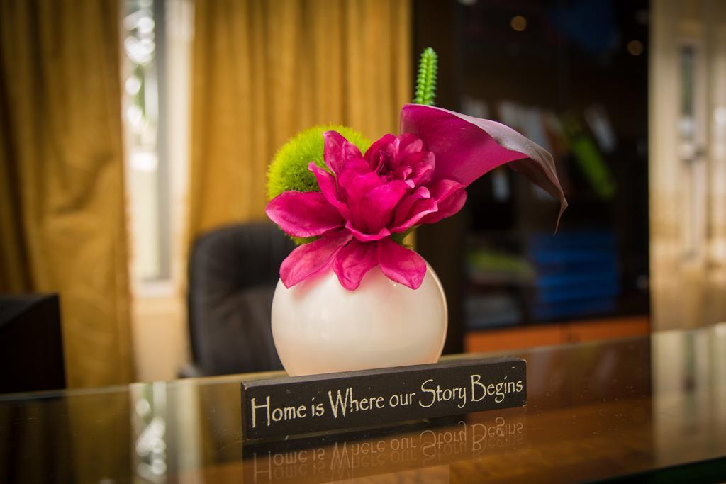 Alma House Hotel Accra Exterior foto