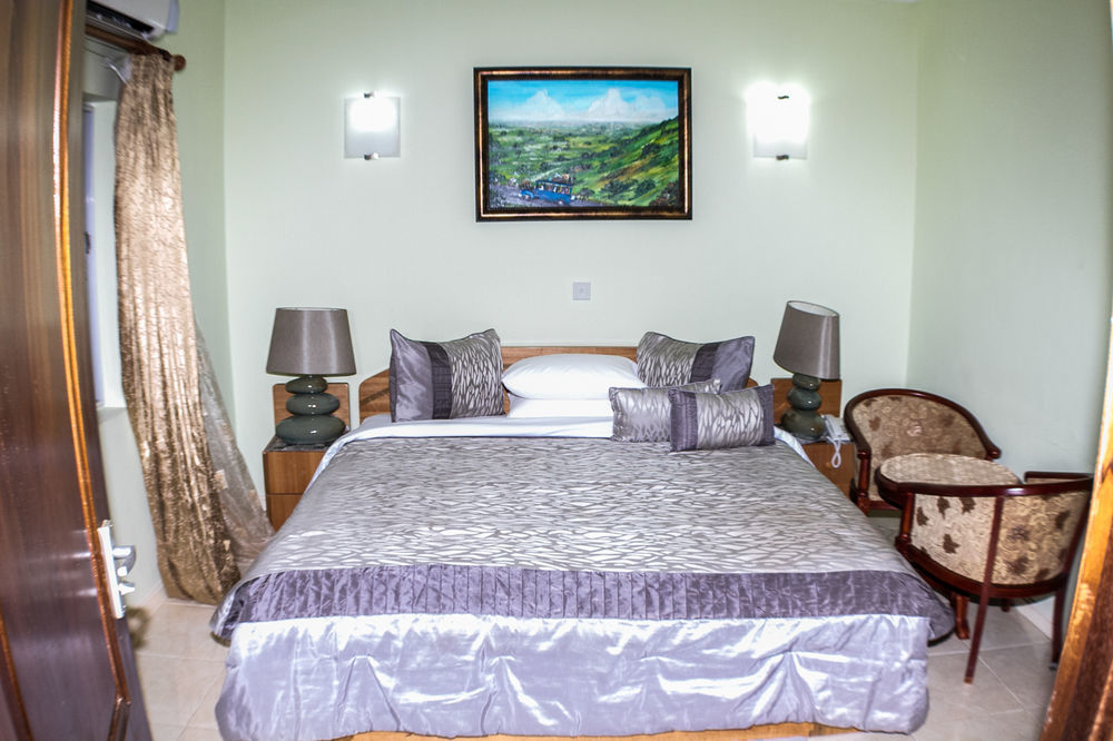 Alma House Hotel Accra Exterior foto